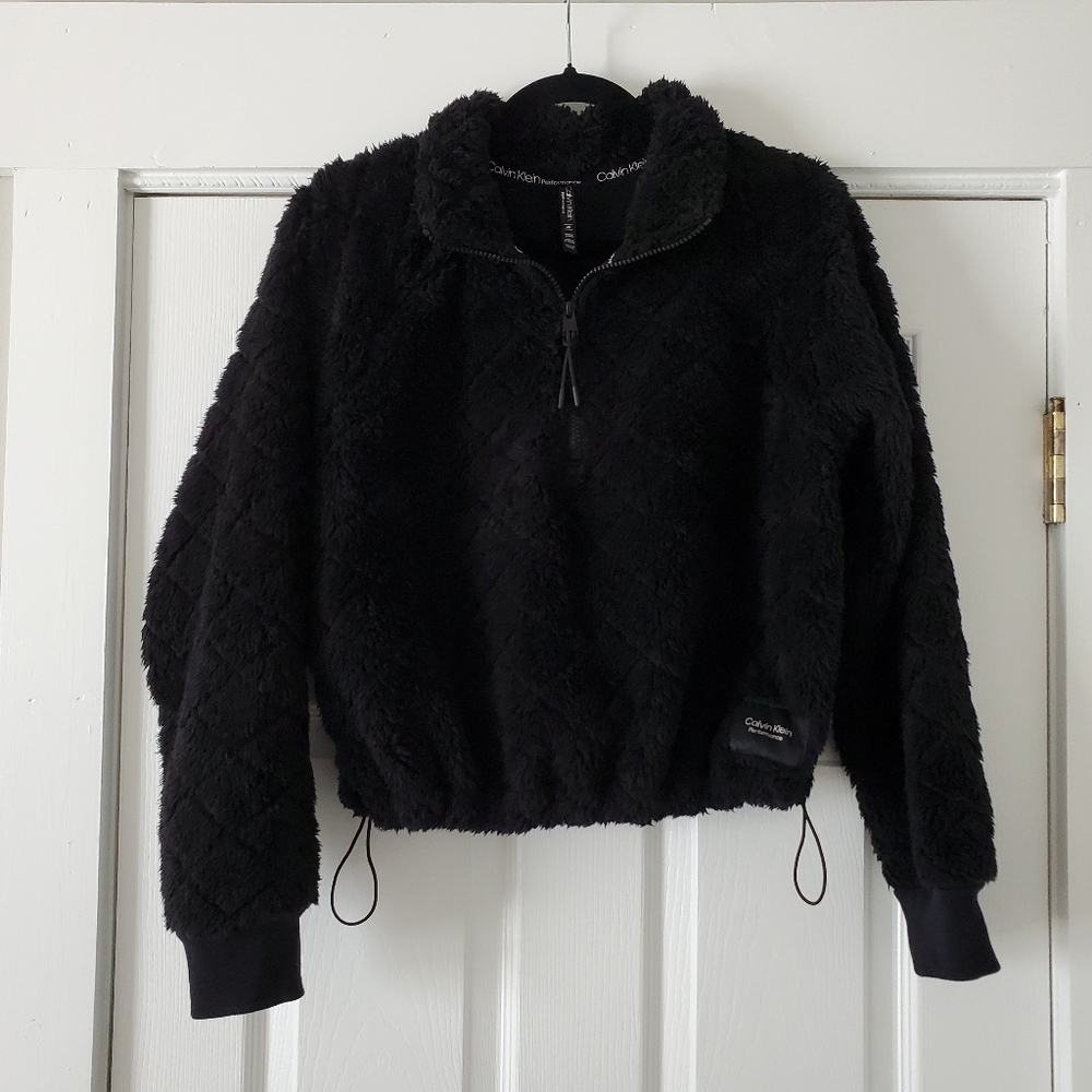 Calvin Klein Performance Cropped Half-Zip Fleece Sweater in Black